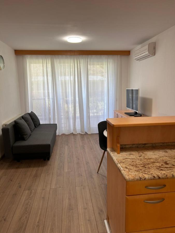 Apartment Aurora Моравске-Топлице Екстериор снимка